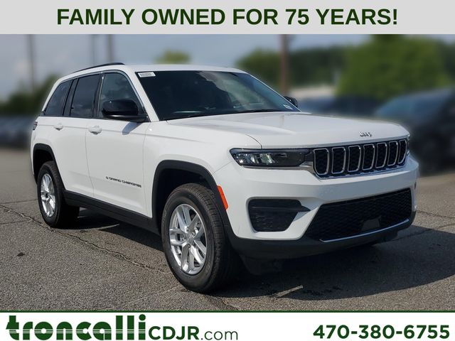 Bright White 2026 Jeep Grand Cherokee SUV / Crossover Four-Wheel Drive Automatic