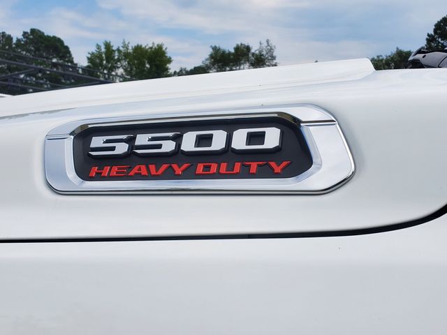 2025 Ram 5500 Tradesman photo 4