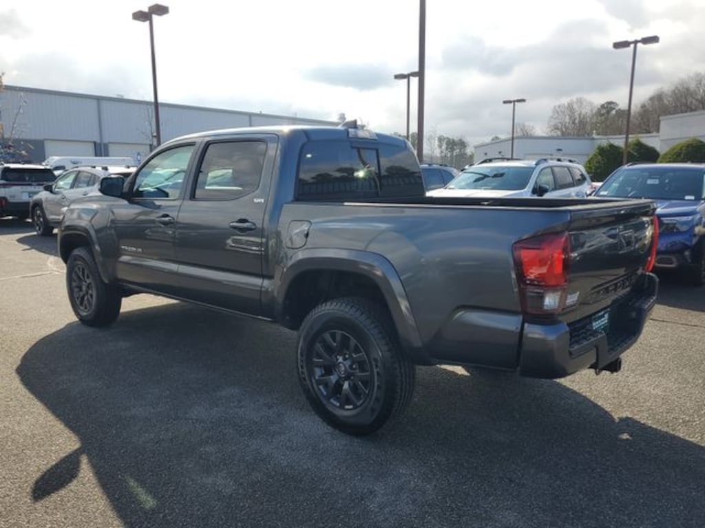 Used 2022 Toyota Tacoma SR5 Truck