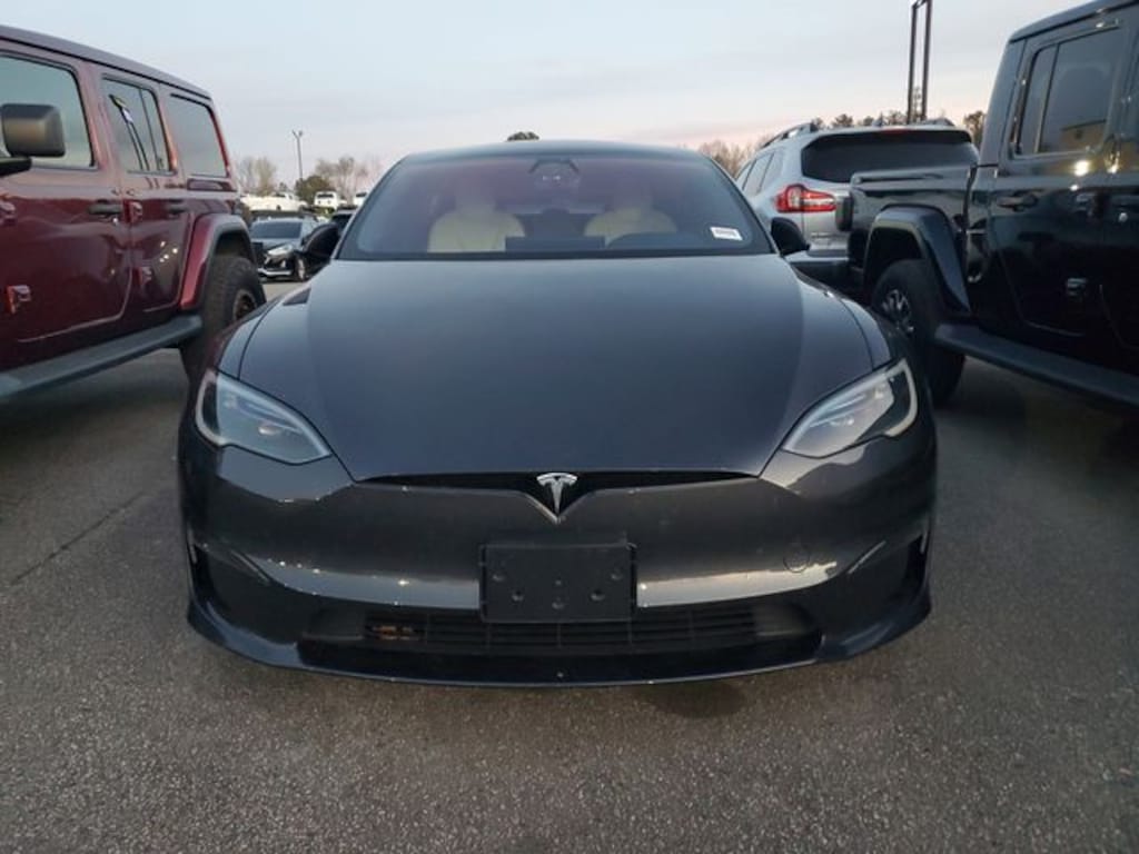 Used 2024 Tesla Model S Base Hatchback