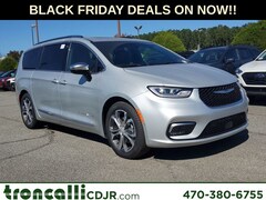 2026 Chrysler Pacifica PINNACLE Passenger Van