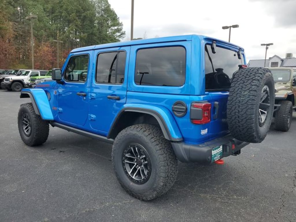 New 2026 Jeep Wrangler 4-DOOR RUBICON X Sport Utility