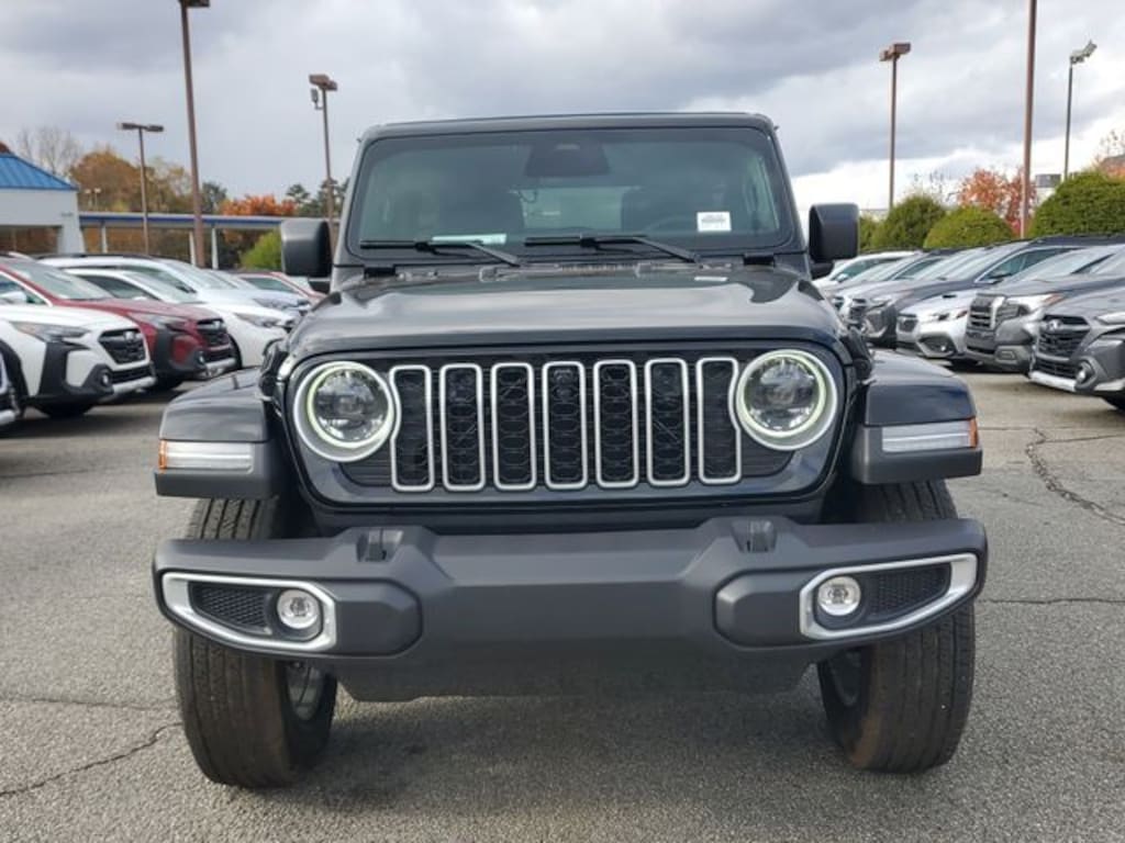 New 2026 Jeep Wrangler 4-DOOR SAHARA Sport Utility