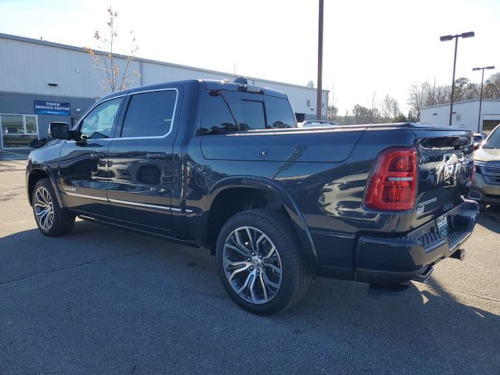 New 2026 Ram 1500 TUNGSTEN CREW CAB 4X4 Pickup