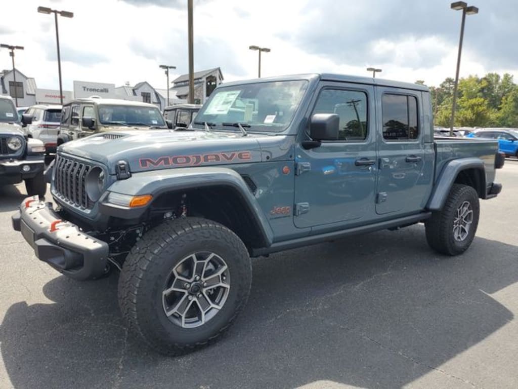 New 2025 Jeep Gladiator MOJAVE X 4X4 Pickup