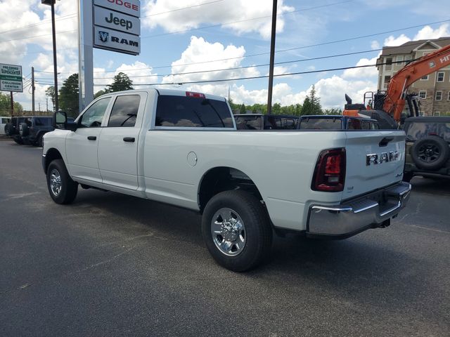 2025 Ram 2500 Tradesman photo 4