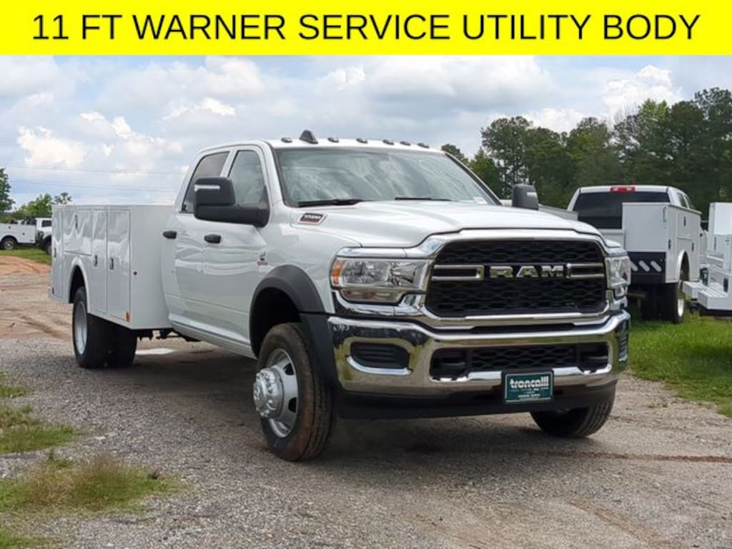 New 2024 Ram 5500 Chassis Cab 5500 TRADESMAN CHASSIS CREW CAB 4X4 84' CA Pickup