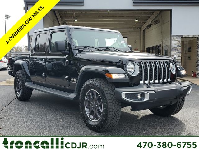 2022 Jeep Gladiator Overland's photo
