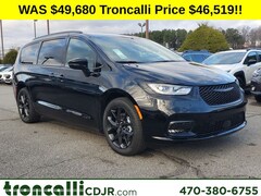 New 2026 Chrysler Pacifica SELECT Passenger Van in Cumming GA