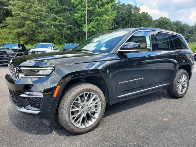 2025 Jeep Grand Cherokee Summit photo 2
