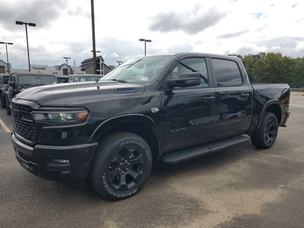 New 2026 Ram 1500 BIG HORN CREW CAB 4X4 5'7 BOX Pickup