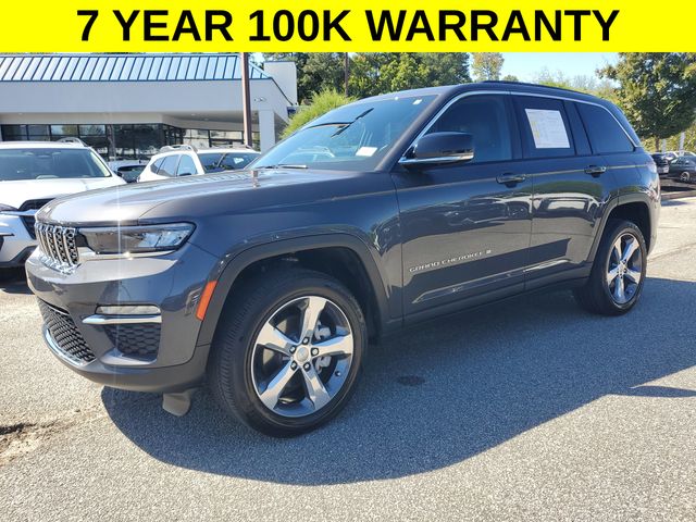 2025 Jeep Grand Cherokee Limited photo 2