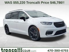 New 2026 Chrysler Pacifica LIMITED Passenger Van in Cumming GA