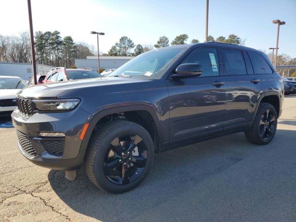 New 2025 Jeep Grand Cherokee LIMITED 4X4 Sport Utility