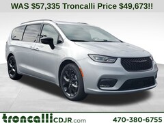 2026 Chrysler Pacifica LIMITED Passenger Van