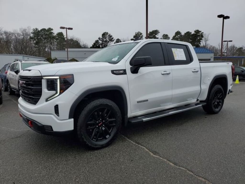 Used 2025 GMC Sierra 1500 Elevation Truck
