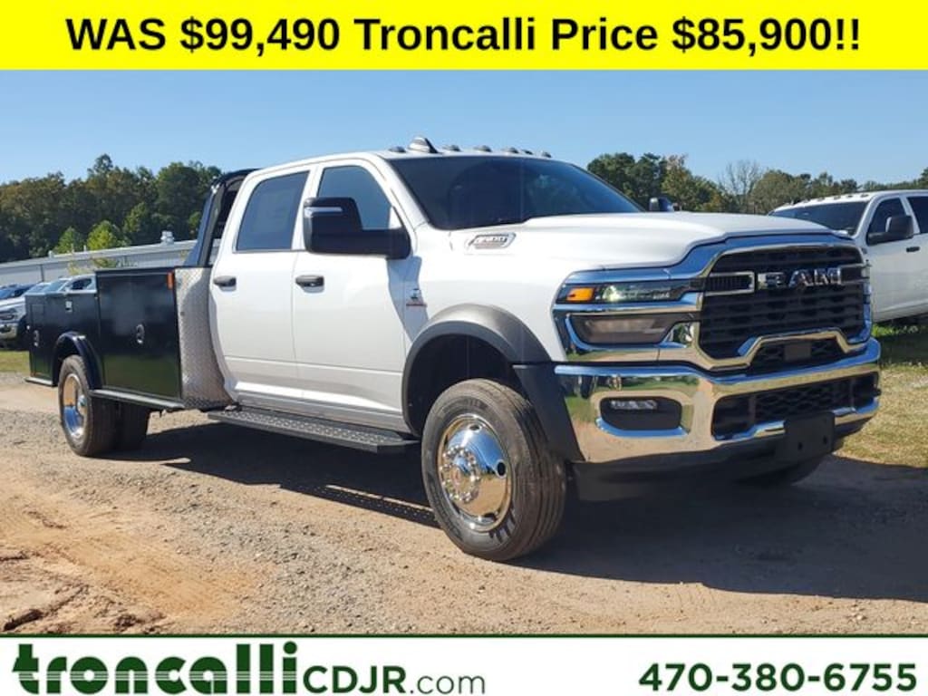 New 2025 Ram 4500 Chassis Cab 4500 TRADESMAN CHASSIS CREW CAB 4X4 84' CA Pickup