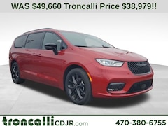 New 2026 Chrysler Pacifica SELECT Passenger Van in Cumming GA