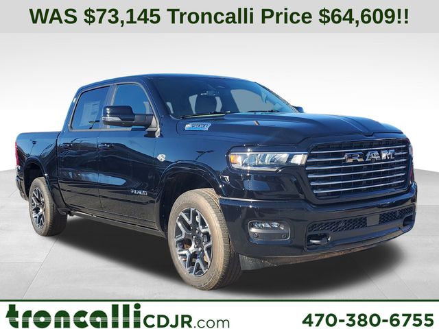 Diamond Black Crystal Pearlcoat 2026 RAM 1500 Laramie Crew Cab 4WD Pickup Truck Four-Wheel Drive 8-Speed Automatic
