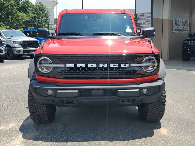 2022 Ford Bronco Wildtrak photo 2