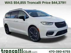 2026 Chrysler Pacifica SELECT AWD Passenger Van