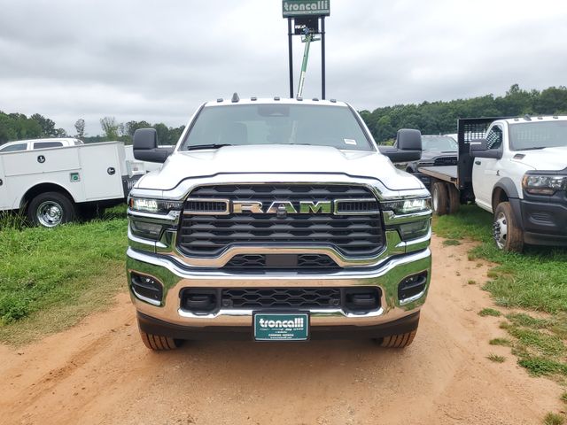 2025 Ram 2500 Tradesman photo 2
