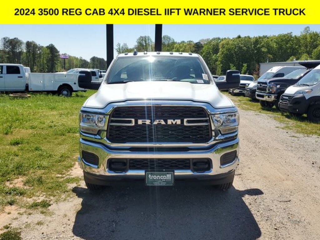 New 2024 Ram 3500 Chassis Cab 3500 TRADESMAN CHASSIS REGULAR CAB 4X4 84' CA Pickup