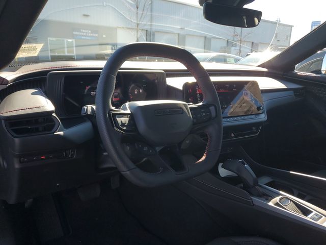 2025 Dodge Charger Daytona R/T - Photo 10