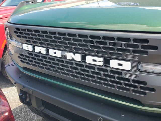 2024 Ford Bronco Badlands photo 4