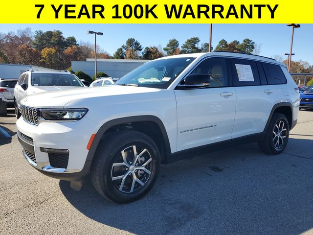 2025 Jeep Grand Cherokee Limited photo 3