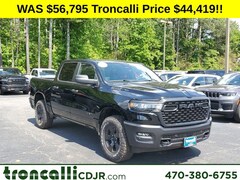 2025 Ram 1500 WARLOCK CREW CAB 4X4 5'7 BOX Pickup