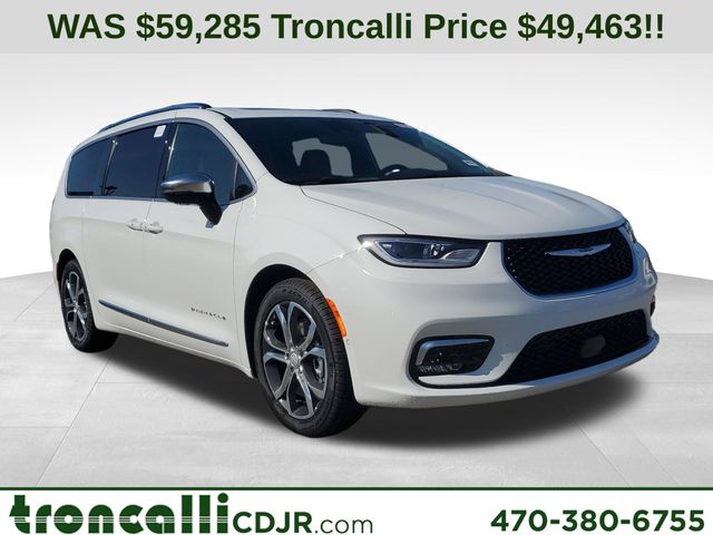 2026 Chrysler Pacifica Pinnacle's photo