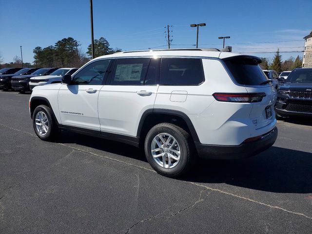 2025 Jeep Grand Cherokee Laredo X photo 4