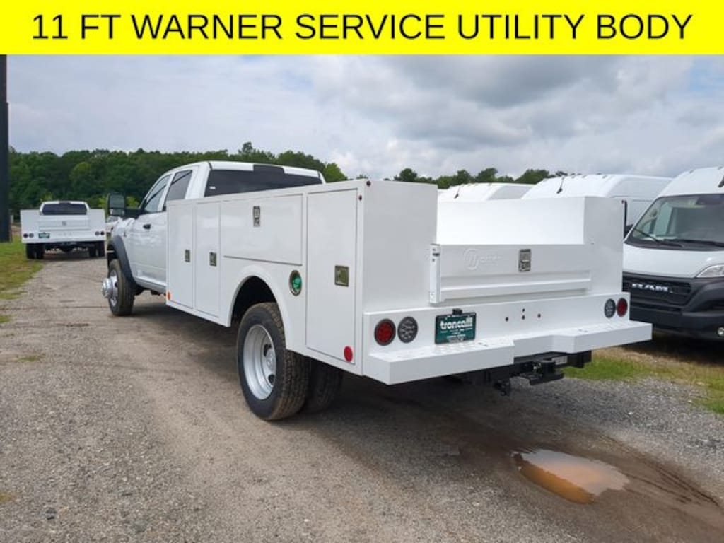 New 2024 Ram 5500 Chassis Cab 5500 TRADESMAN CHASSIS CREW CAB 4X4 84' CA Pickup