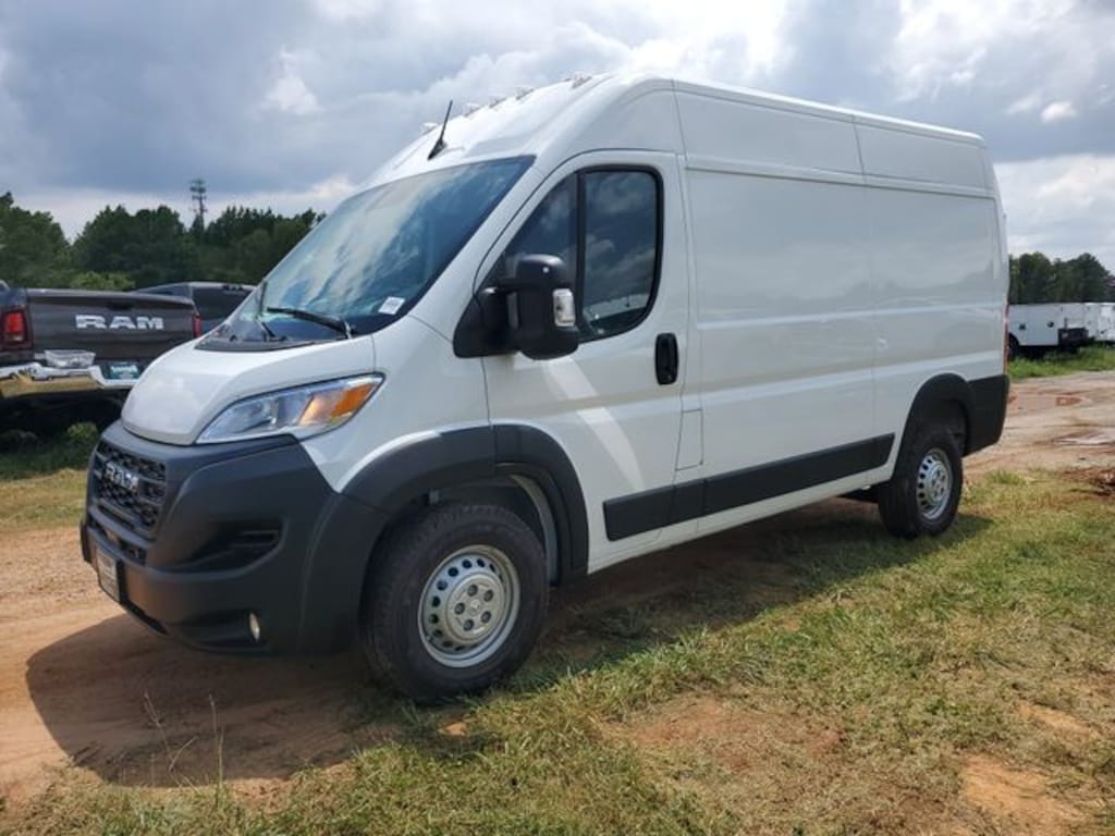 New 2025 Ram ProMaster PROMASTER 1500 TRADESMAN CARGO VAN HIGH ROOF 136' Cargo Van