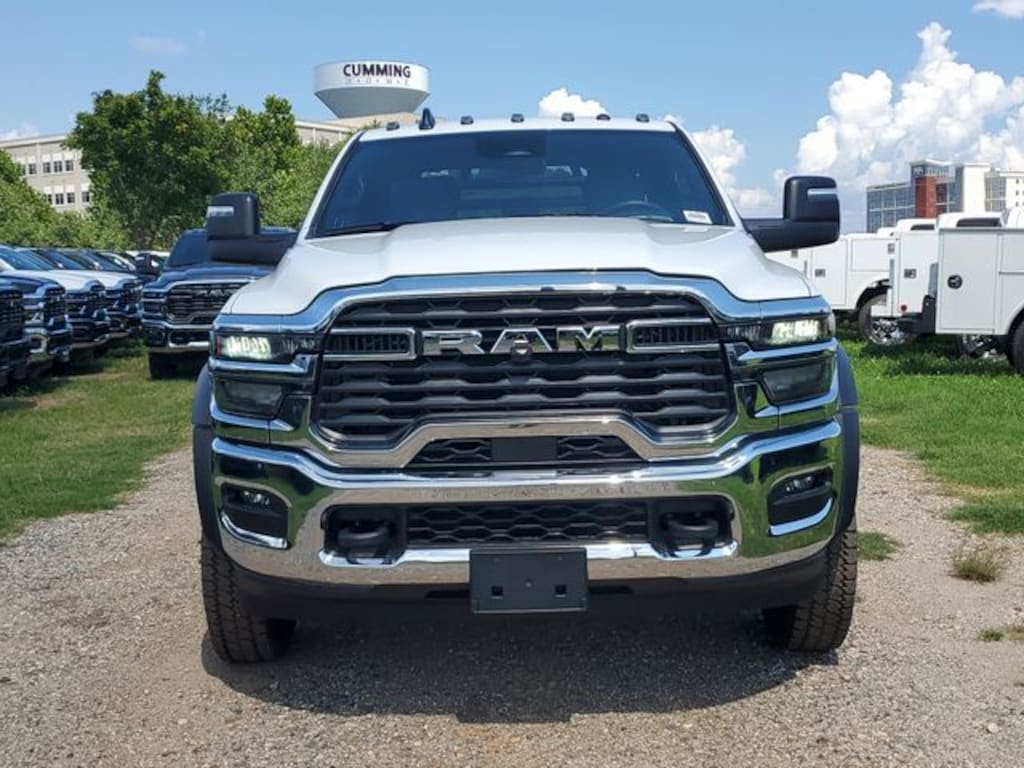 New 2025 Ram 4500 Chassis Cab 4500 TRADESMAN CHASSIS CREW CAB 4X4 84' CA Pickup