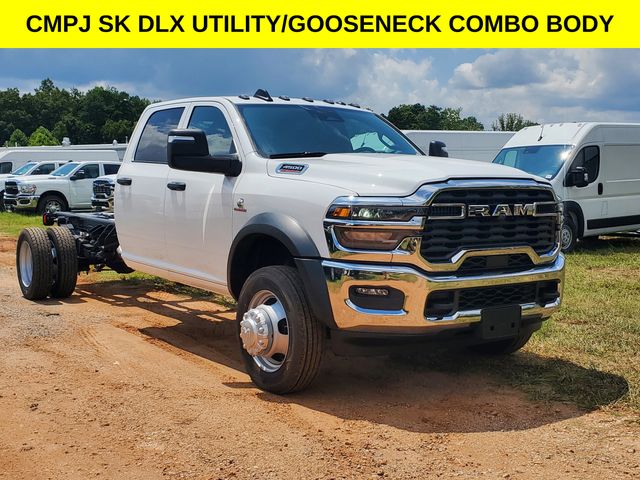 2026 RAM 4500 Tradesman 4X4 Crew Cab DRW 173" WB's photo