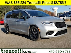 New 2026 Chrysler Pacifica LIMITED Passenger Van in Cumming GA