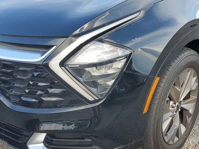 2023 Kia Sportage SX photo 4