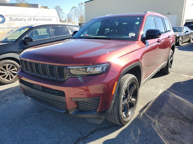 2023 Jeep Grand Cherokee Altitude photo 4