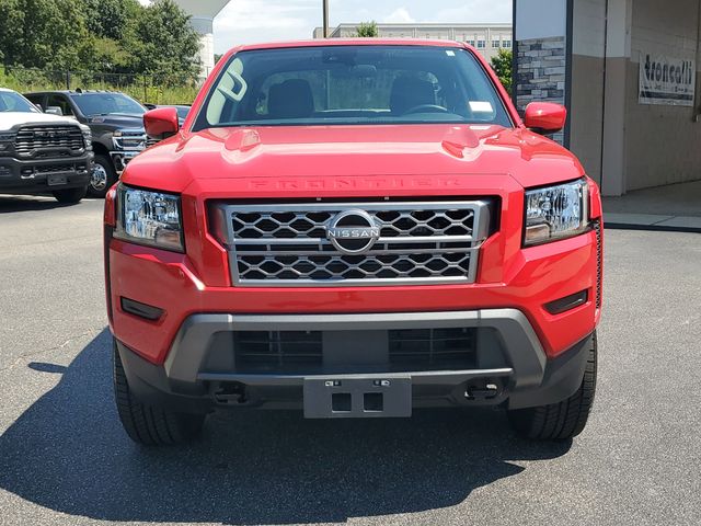 2022 Nissan Frontier SV photo 2