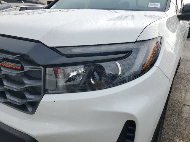 2025 Honda Ridgeline TrailSport photo 3