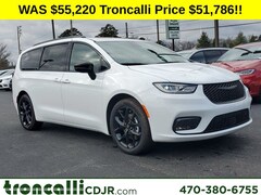 New 2026 Chrysler Pacifica LIMITED Passenger Van in Cumming GA