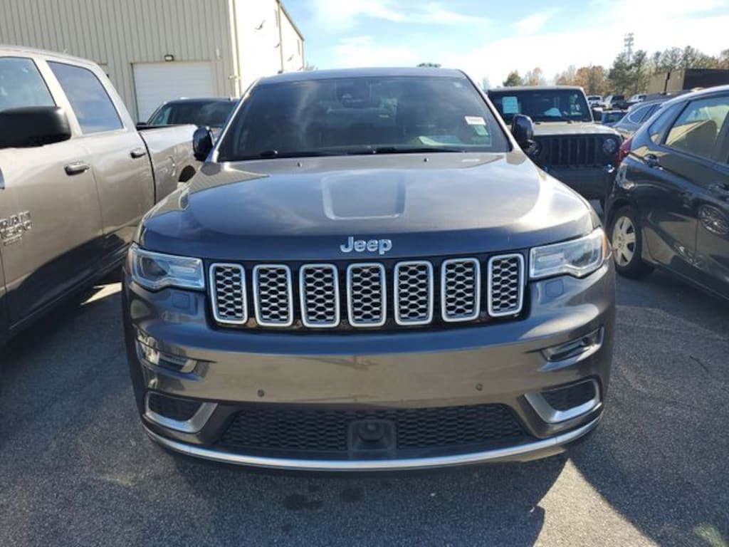 Used 2018 Jeep Grand Cherokee Summit SUV