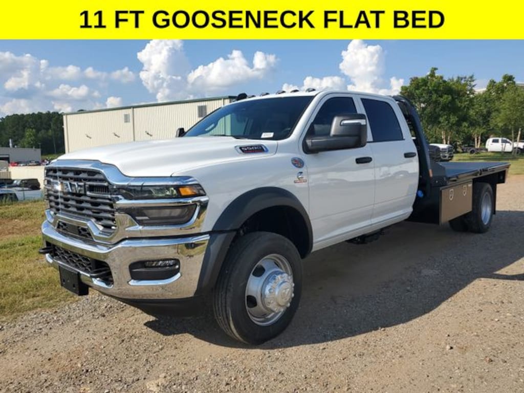 New 2025 Ram 5500 Chassis Cab 5500 TRADESMAN CHASSIS CREW CAB 4X4 84' CA Pickup