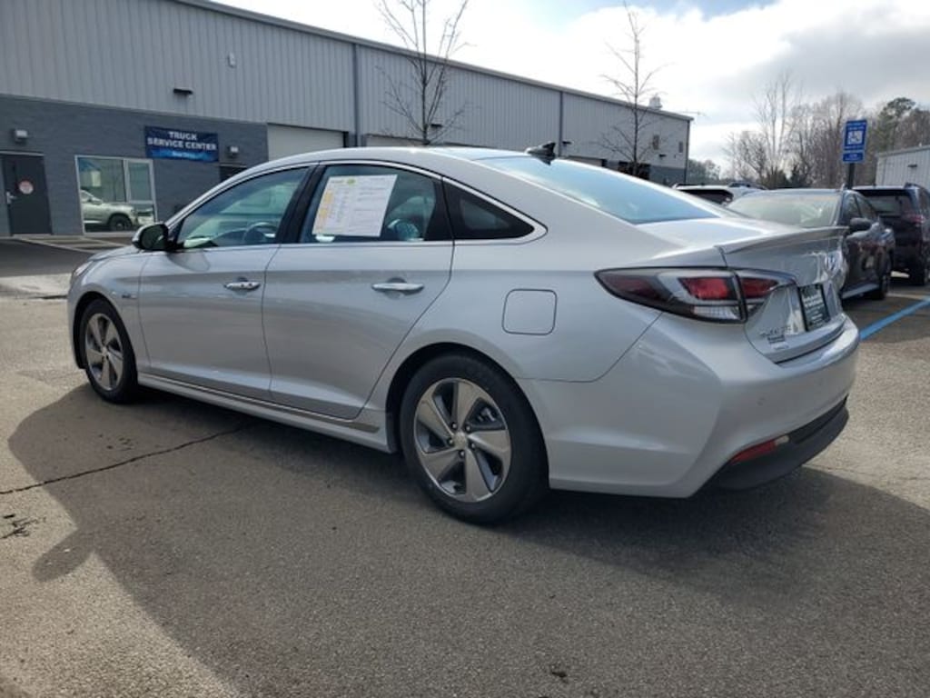 Used 2017 Hyundai Sonata Hybrid Limited Sedan
