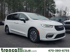 Used 2023 Chrysler Pacifica Hybrid Limited Minivan/Van in Cumming GA
