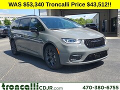 2025 Chrysler Pacifica LIMITED Passenger Van