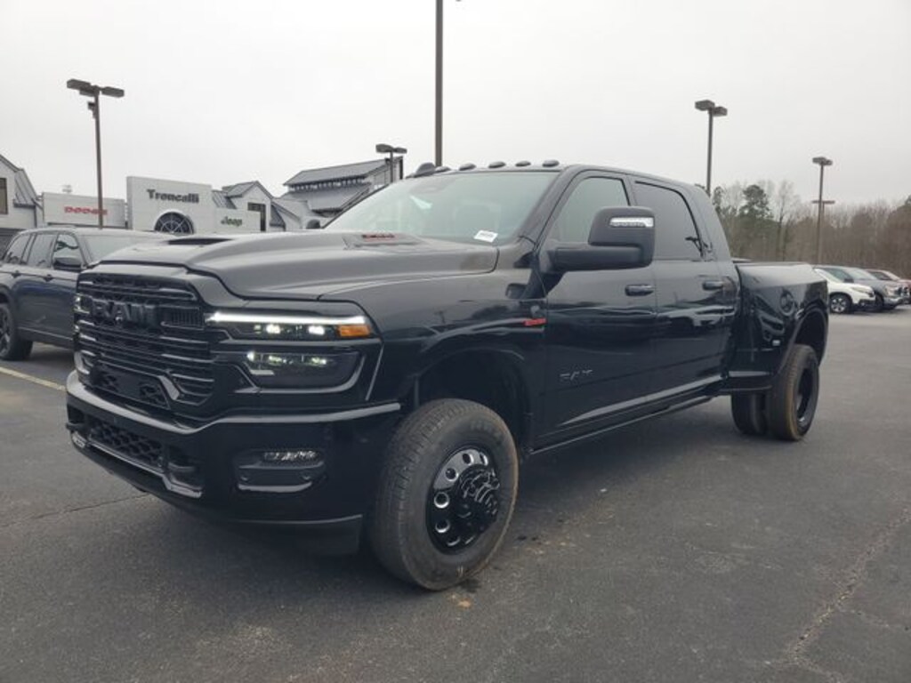 New 2026 Ram 3500 LARAMIE MEGA CAB 4X4 6'4 BOX Pickup