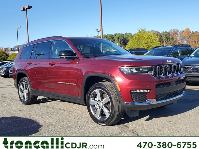 2025 Jeep Grand Cherokee Limited photo 2